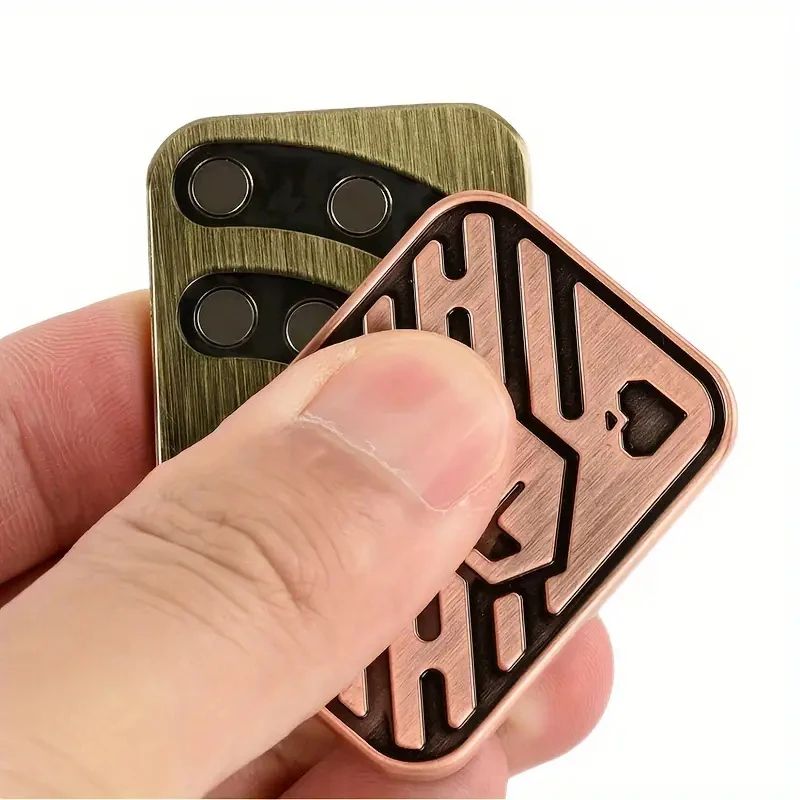 Metal Skull Push Slider Stress Relief Toy, Anti-Stress EDC Top Spinning Poker Magnetic Fidget for Adults, Portable Gifts
