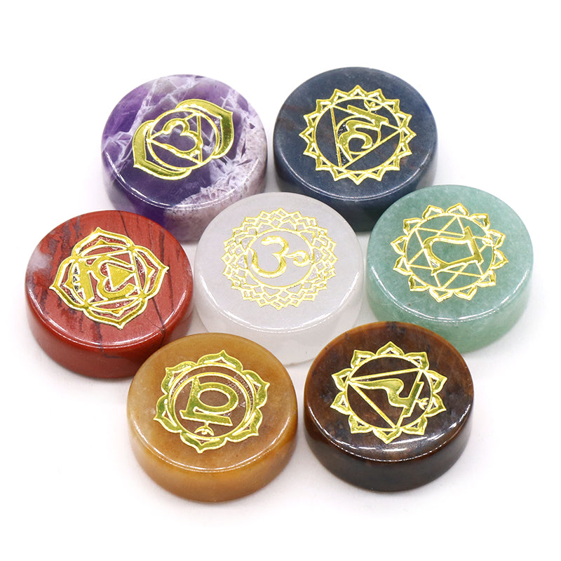 Seven Chakras Natural Crystal Amethyst Sodalite Clear Quartz Reiki Healing Rune Spirit Energy Stones for Yoga