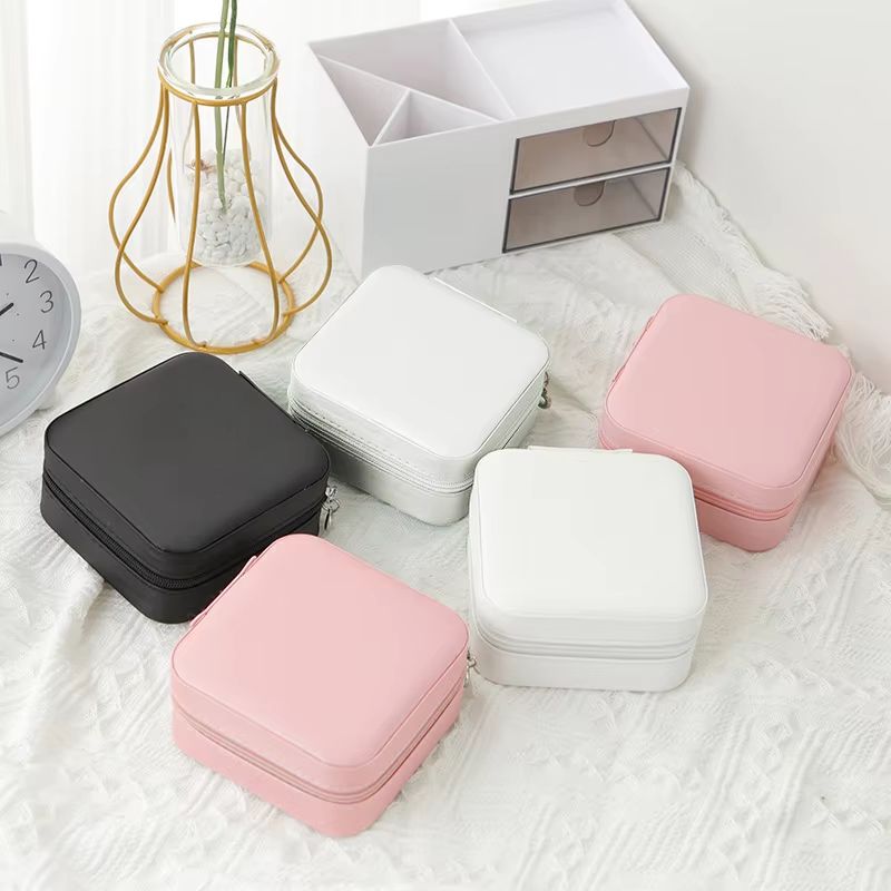 Single Layer Travel Jewelry Box Ladies Leather Jewelry Storage Box In Classic Black White And Fashion Pink