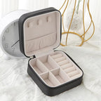 Single Layer Travel Jewelry Box Ladies Leather Jewelry Storage Box In Classic Black White And Fashion Pink