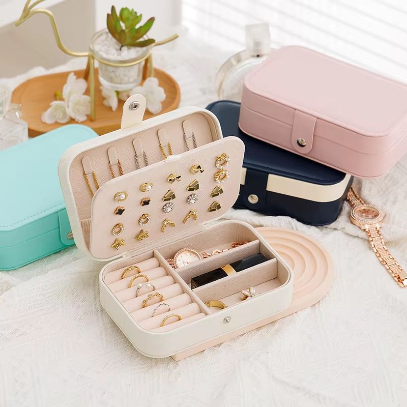 Portable Jewelry Storage Box Travel Organizer Leather Jewelry Case For Earrings Necklace And Ring Display
