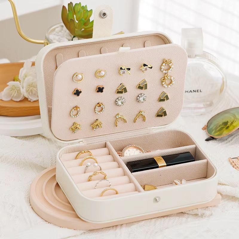Portable Jewelry Storage Box Travel Organizer Leather Jewelry Case For Earrings Necklace And Ring Display