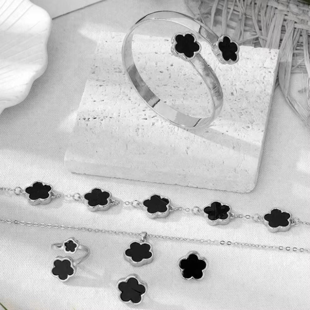 Lucky Five Petal Flower Jewelry Set For Women 5 Pieces