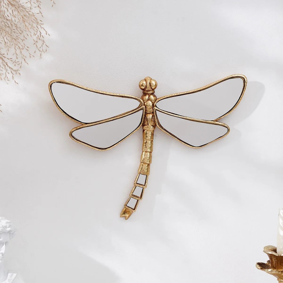 Golden Mirror-Finish Dragonfly Wall Hanging Resin Decor